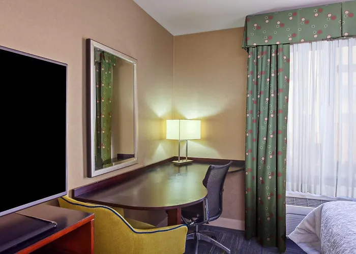 Hampton Inn And Suites Merced