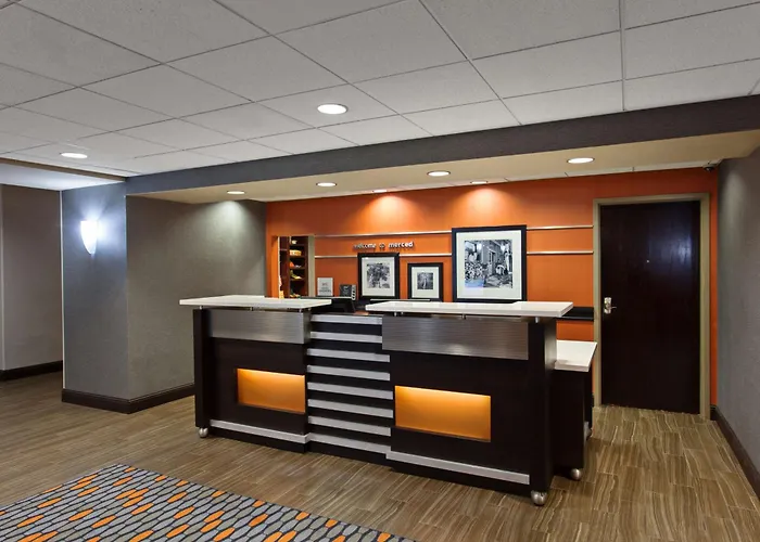 Hampton Inn And Suites Merced